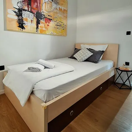Libra Apartmán *