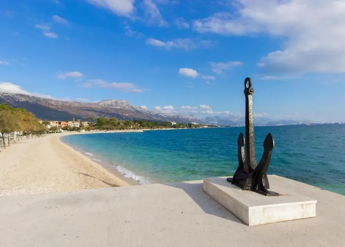 Libra Kaštela